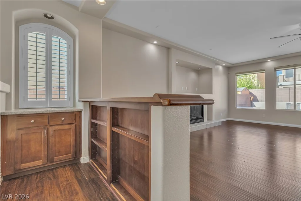 9967 Pipestone, Las Vegas, NV 89141