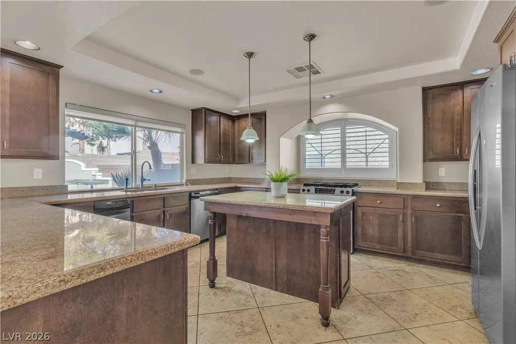 9967 Pipestone, Las Vegas, NV 89141