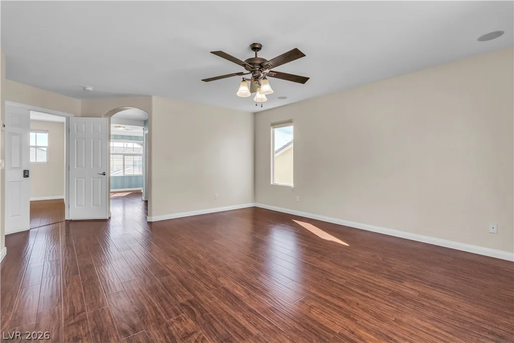 9967 Pipestone, Las Vegas, NV 89141