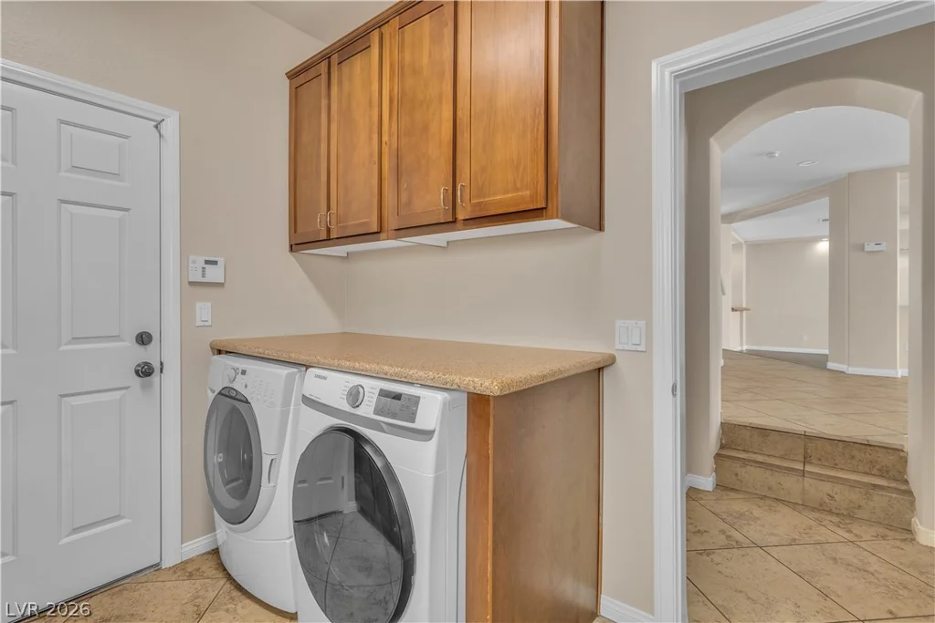 9967 Pipestone, Las Vegas, NV 89141