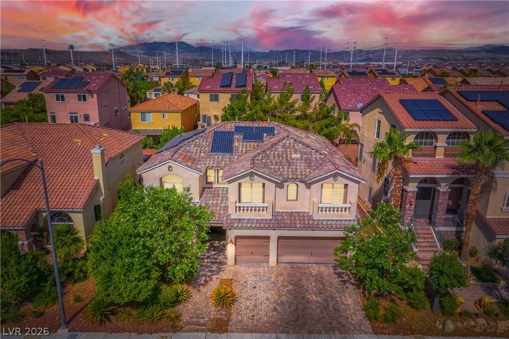 9967 Pipestone, Las Vegas, NV 89141