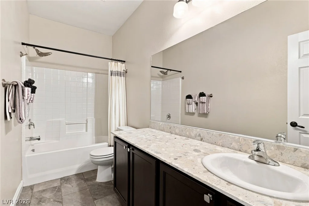 2668 Dorshester Heights, Las Vegas, NV 89108