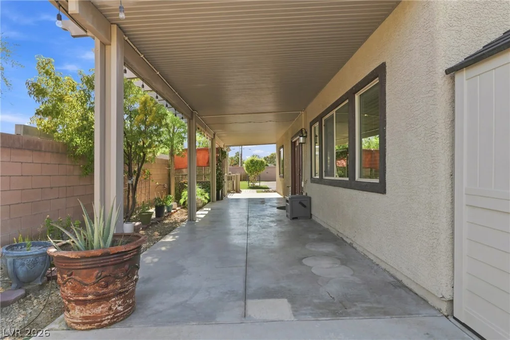 2668 Dorshester Heights, Las Vegas, NV 89108