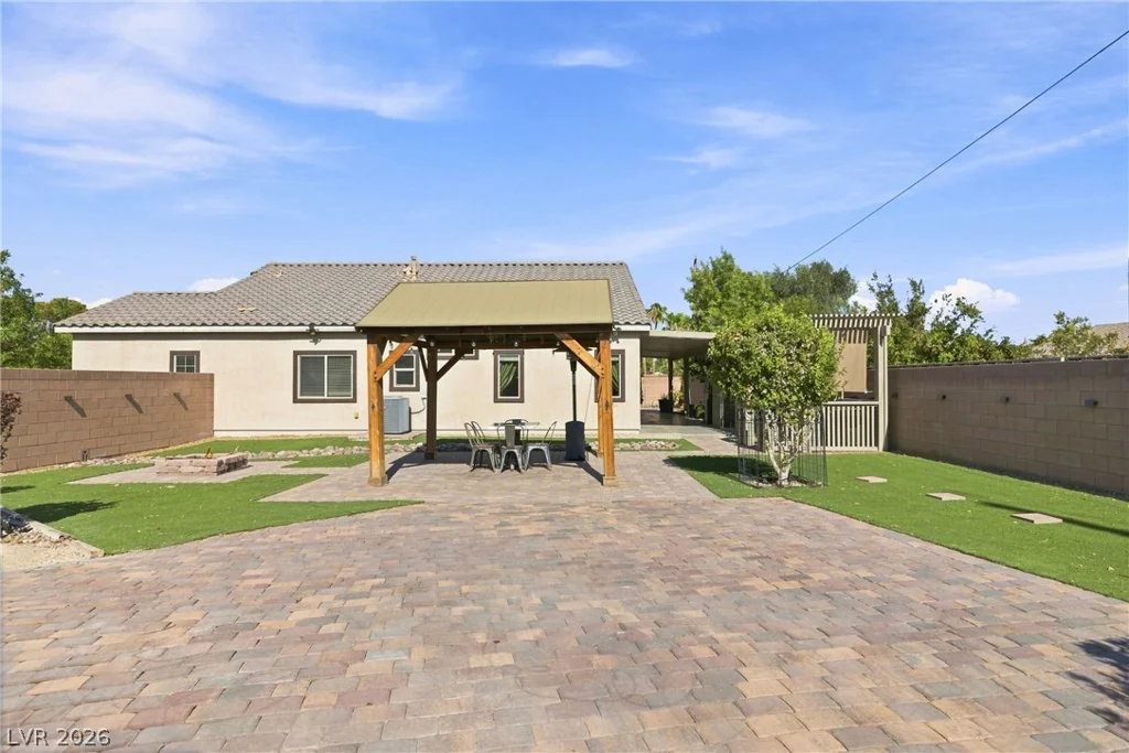 2668 Dorshester Heights, Las Vegas, NV 89108