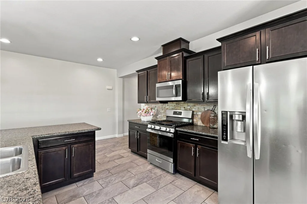 2668 Dorshester Heights, Las Vegas, NV 89108