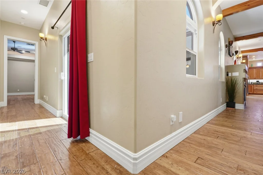 9065 CAMERON, Las Vegas, NV 89139