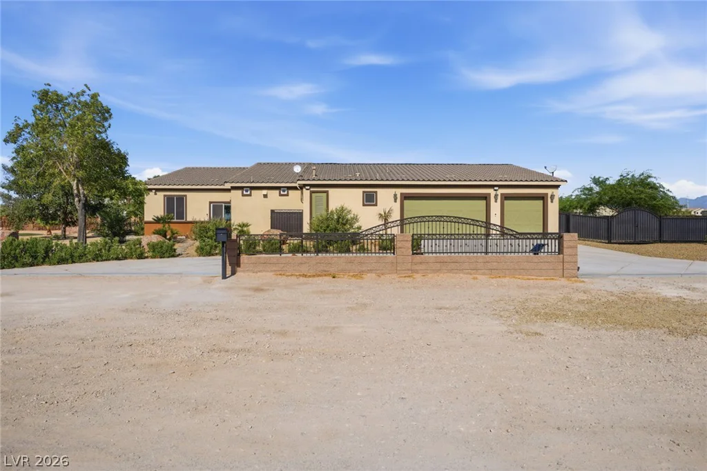 9065 CAMERON, Las Vegas, NV 89139