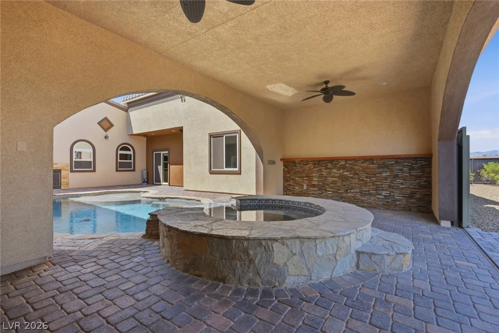 9065 CAMERON, Las Vegas, NV 89139
