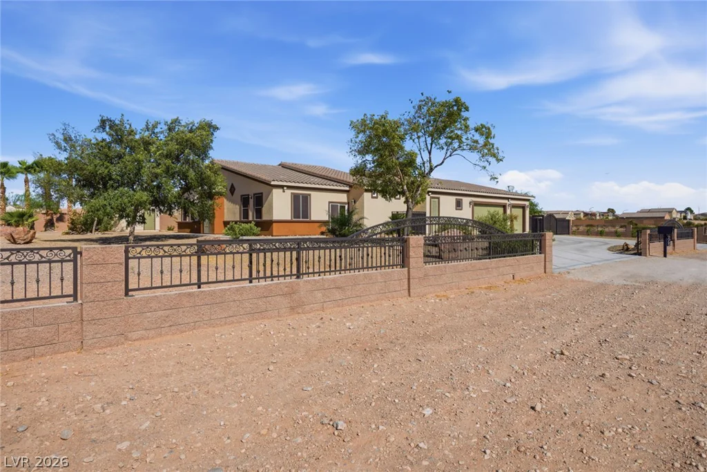 9065 CAMERON, Las Vegas, NV 89139