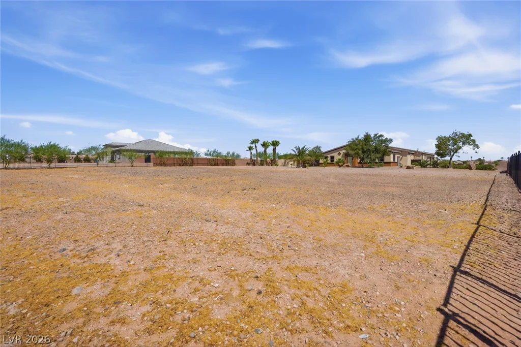 9065 CAMERON, Las Vegas, NV 89139