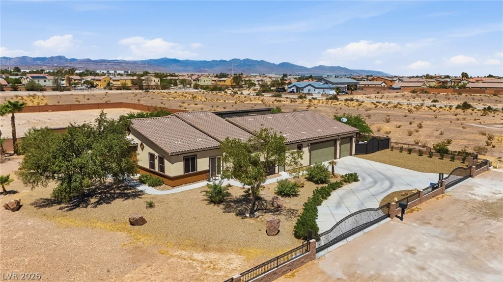 9065 CAMERON, Las Vegas, NV 89139