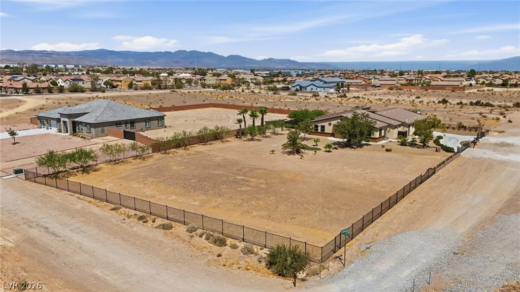 9065 CAMERON, Las Vegas, NV 89139