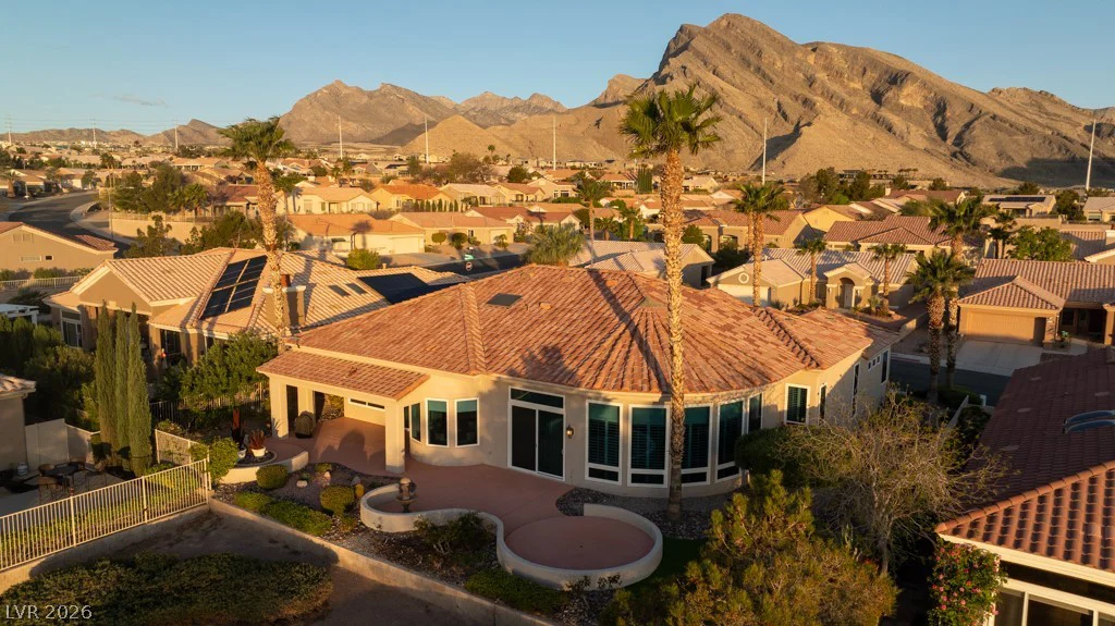 2742 Darby Falls, Las Vegas, NV 89134