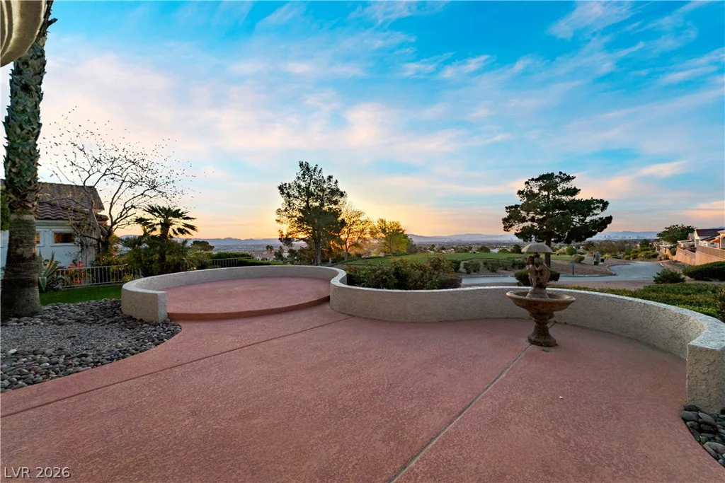 2742 Darby Falls, Las Vegas, NV 89134