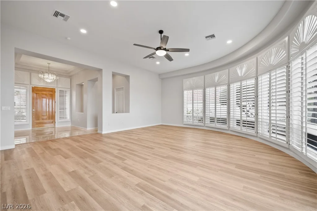 2742 Darby Falls, Las Vegas, NV 89134
