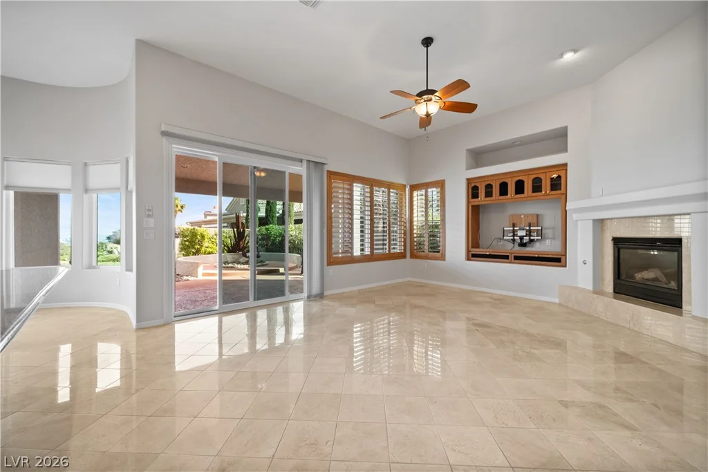 2742 Darby Falls, Las Vegas, NV 89134