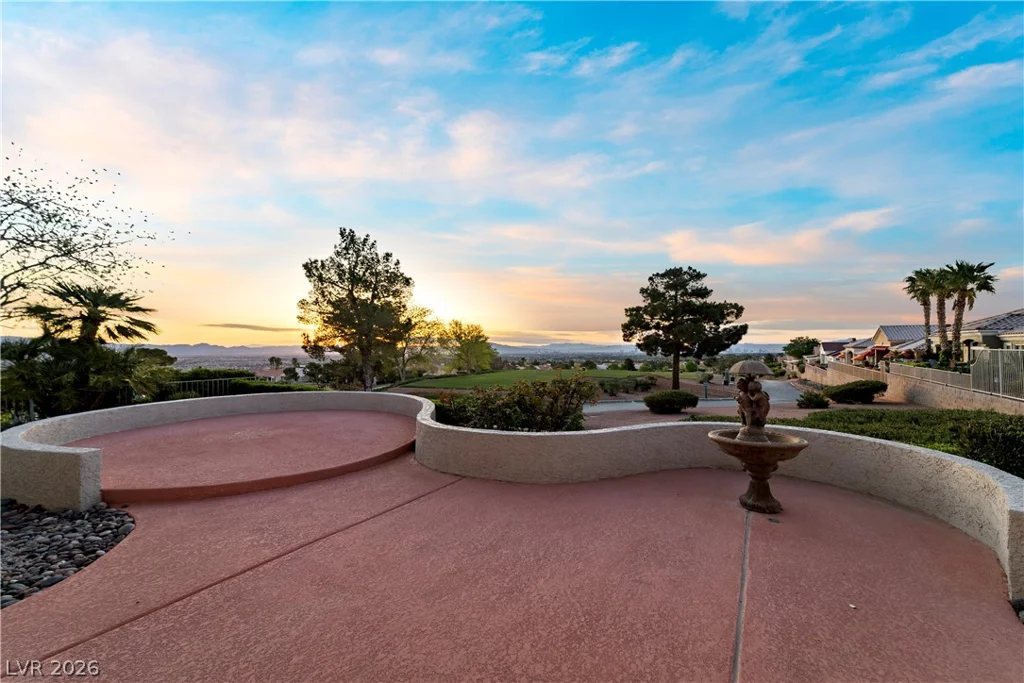 2742 Darby Falls, Las Vegas, NV 89134