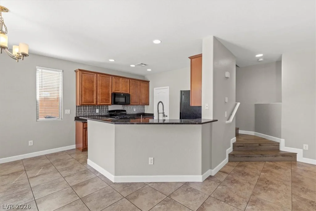 6472 Hamel, Las Vegas, NV 89122