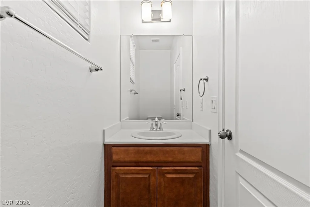 6472 Hamel, Las Vegas, NV 89122