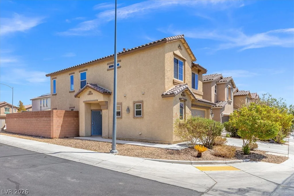 6472 Hamel, Las Vegas, NV 89122