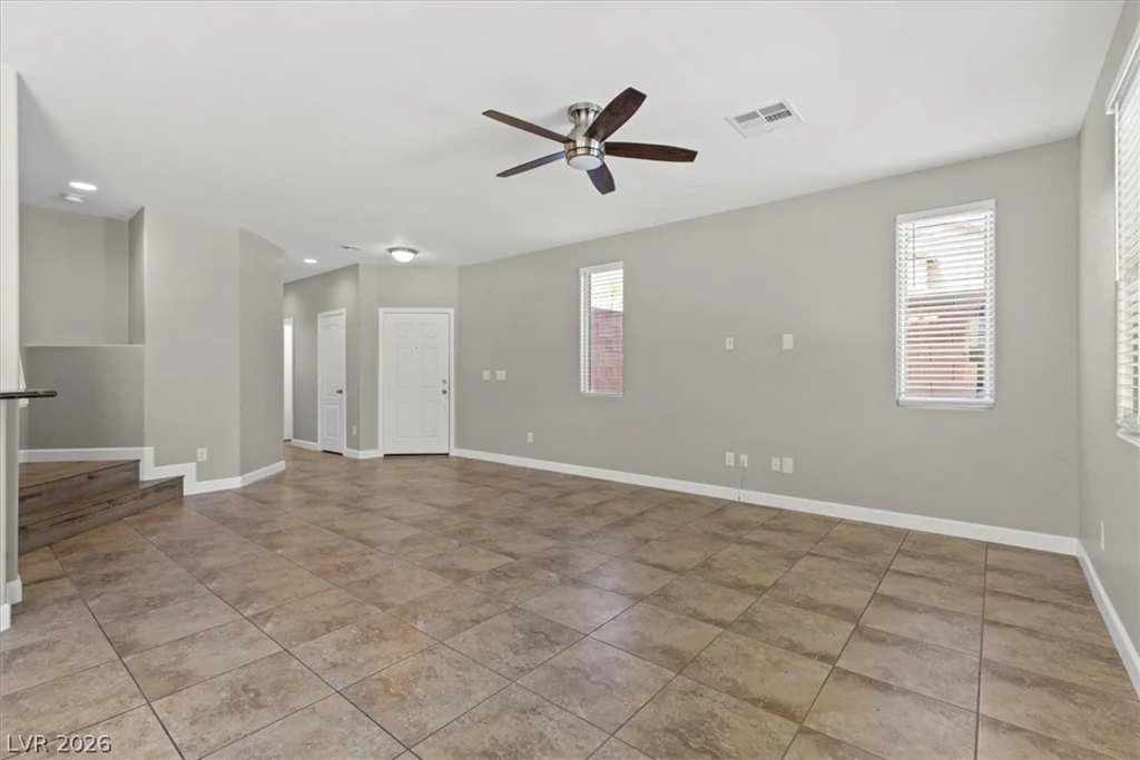6472 Hamel, Las Vegas, NV 89122