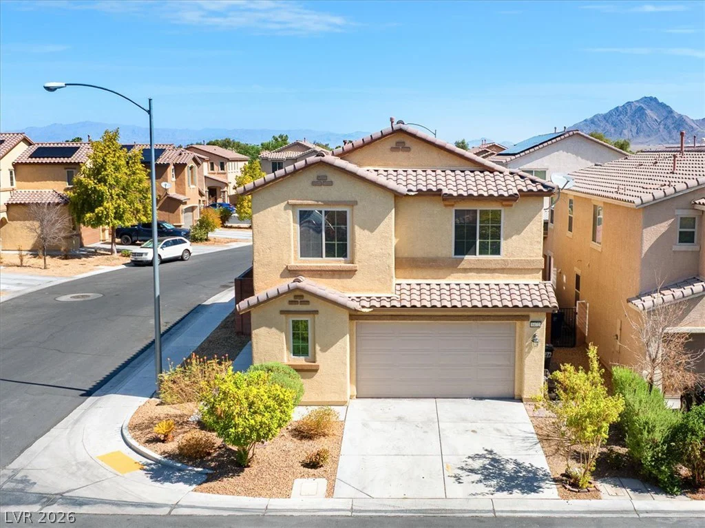 6472 Hamel, Las Vegas, NV 89122