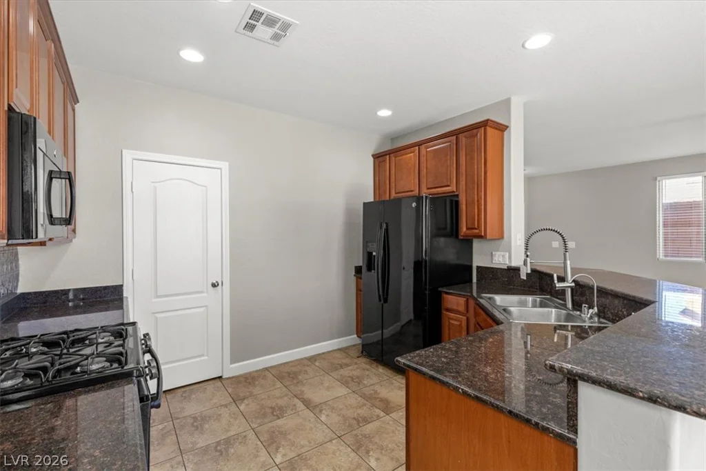 6472 Hamel, Las Vegas, NV 89122
