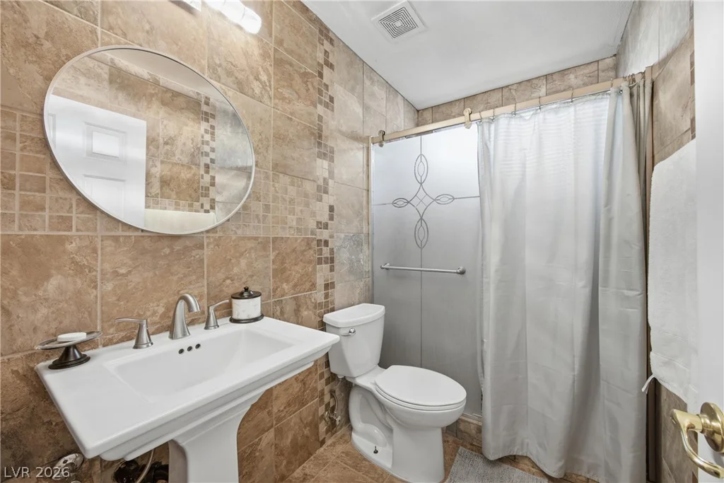 6109 Ocho Rios, Las Vegas, NV 89130