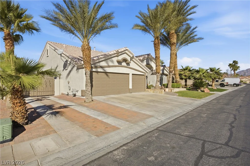 6109 Ocho Rios, Las Vegas, NV 89130