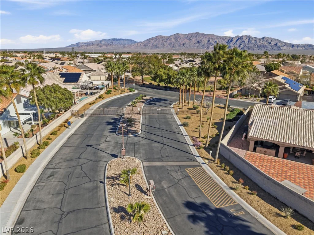 6109 Ocho Rios, Las Vegas, NV 89130