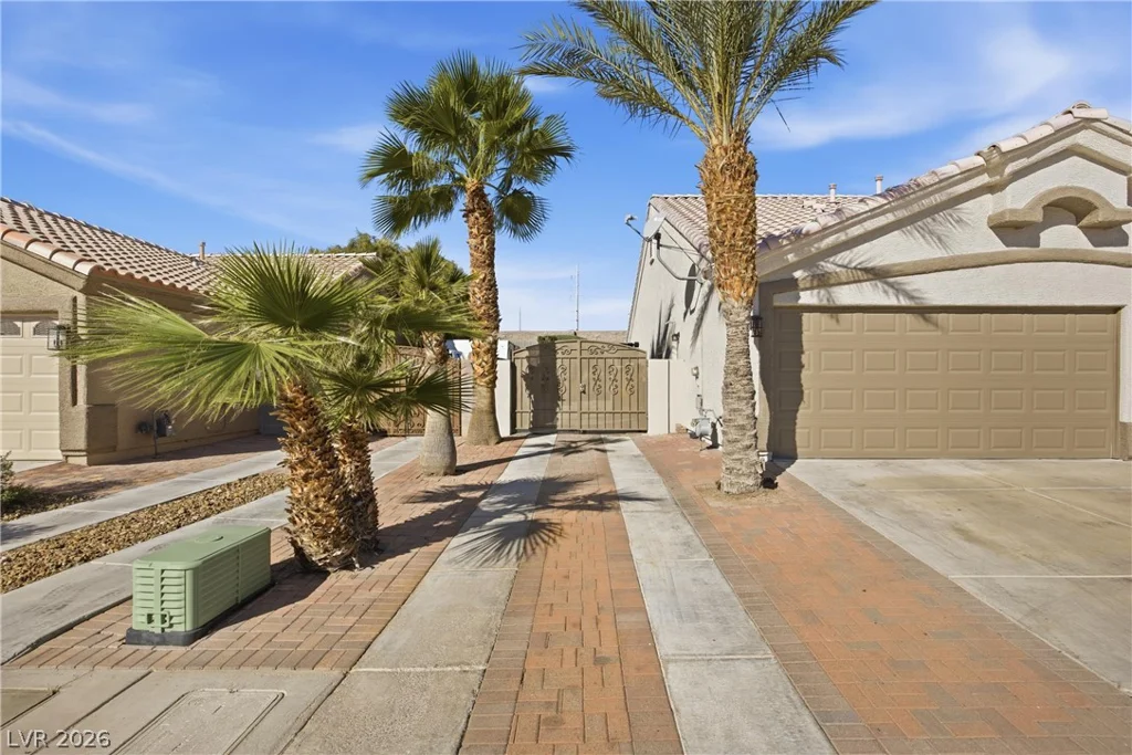 6109 Ocho Rios, Las Vegas, NV 89130