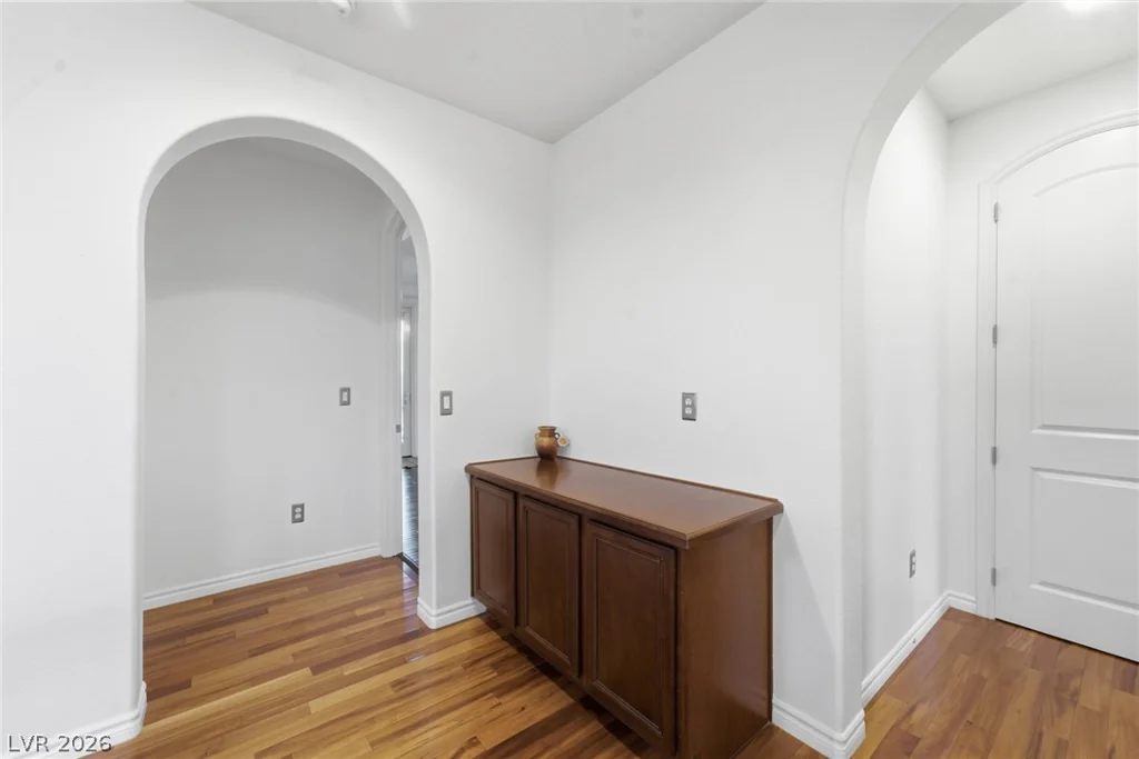 2450 Granada Bluff, Las Vegas, NV 89135