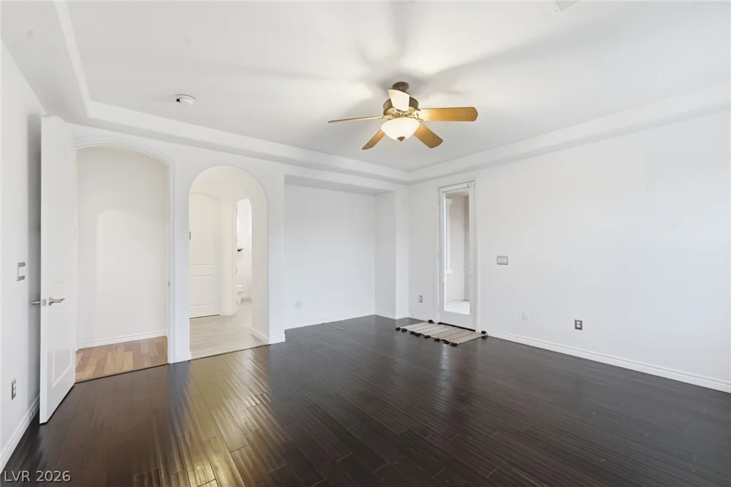 2450 Granada Bluff, Las Vegas, NV 89135