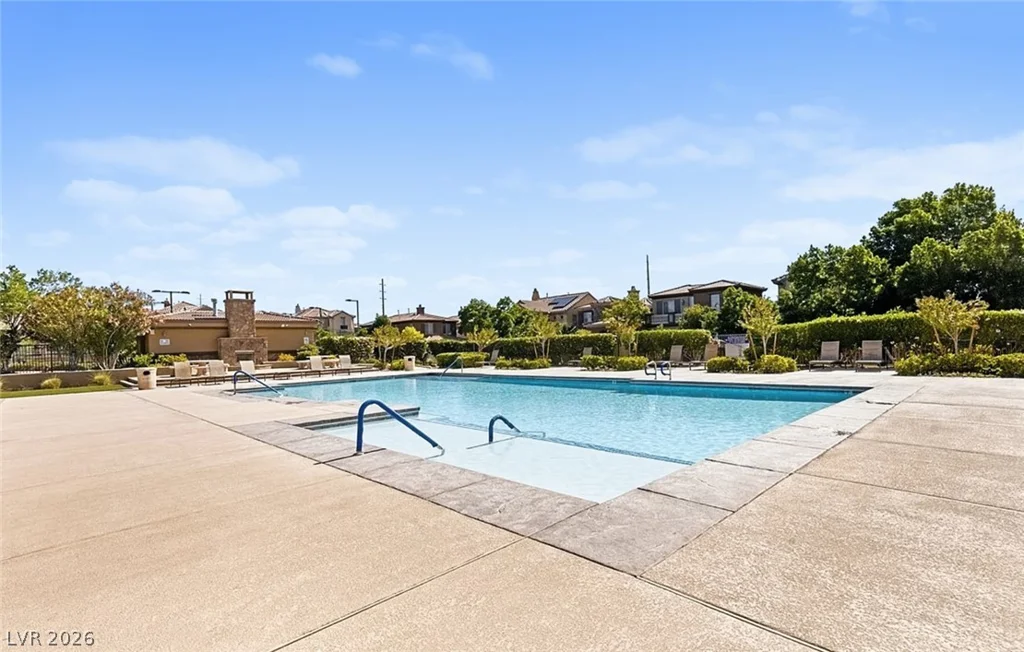 2450 Granada Bluff, Las Vegas, NV 89135