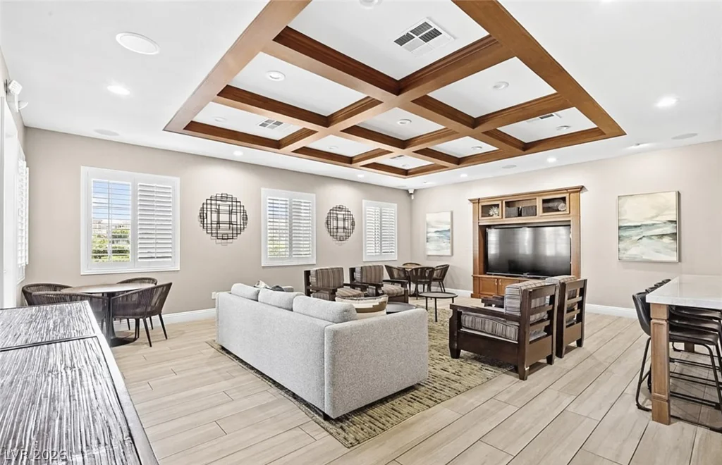 2450 Granada Bluff, Las Vegas, NV 89135