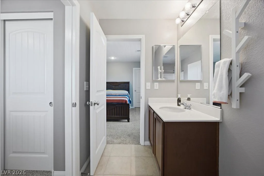 2092 Stippled Clay, Henderson, NV 89044