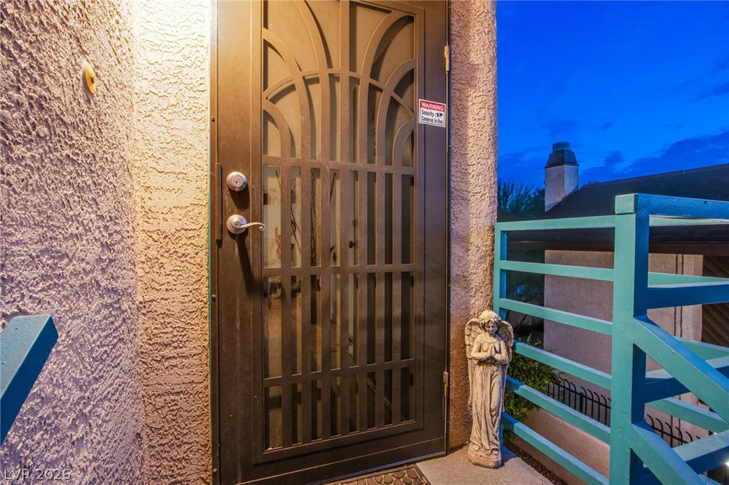 2225 Pine Breeze, Las Vegas, NV 89119