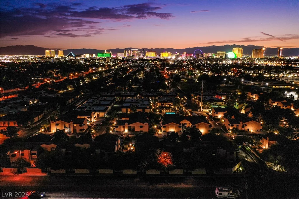 2225 Pine Breeze, Las Vegas, NV 89119