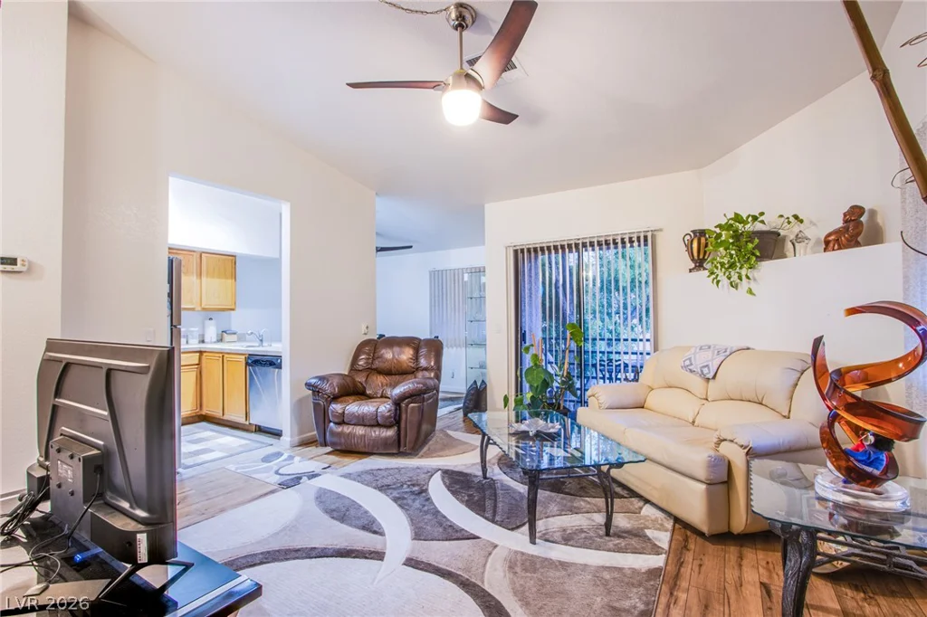2225 Pine Breeze, Las Vegas, NV 89119