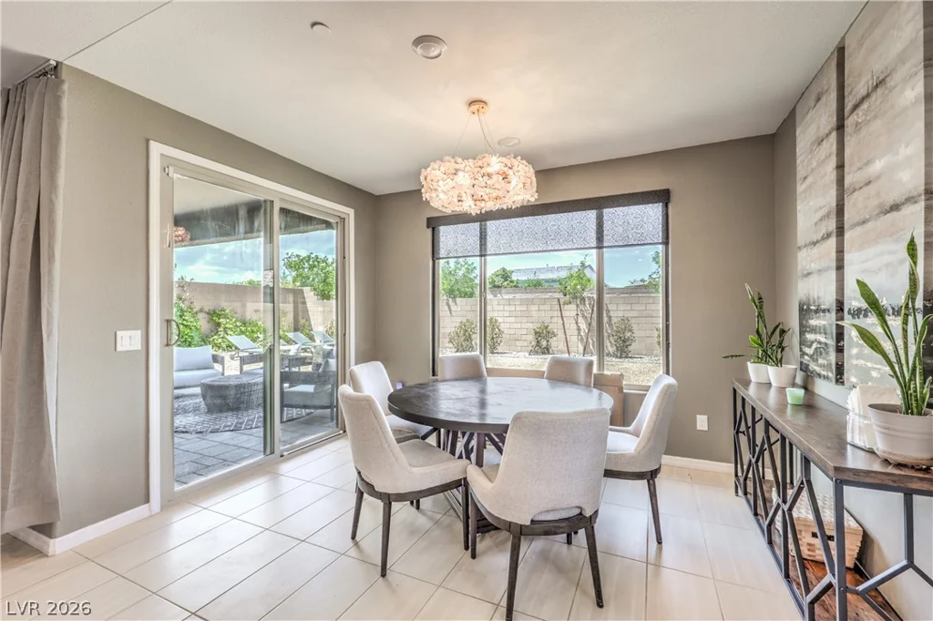 9952 Pine Trail, Las Vegas, NV 89166