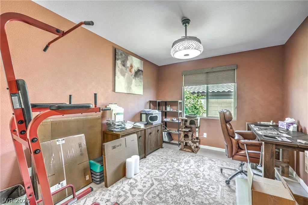 9952 Pine Trail, Las Vegas, NV 89166