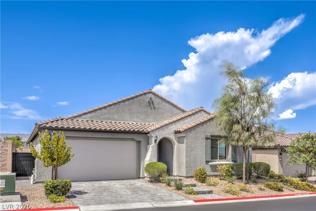 9952 Pine Trail, Las Vegas, NV 89166
