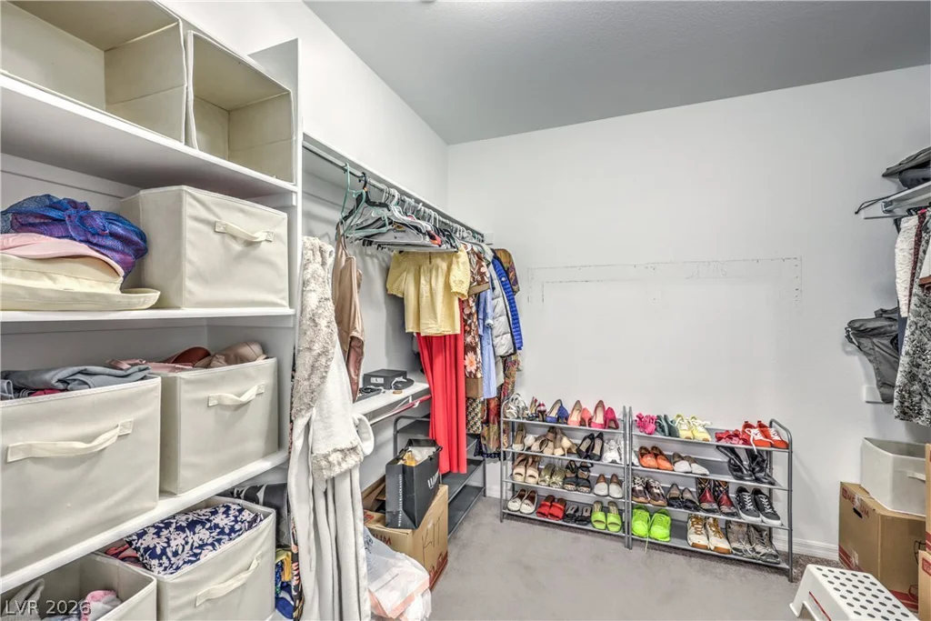 9952 Pine Trail, Las Vegas, NV 89166