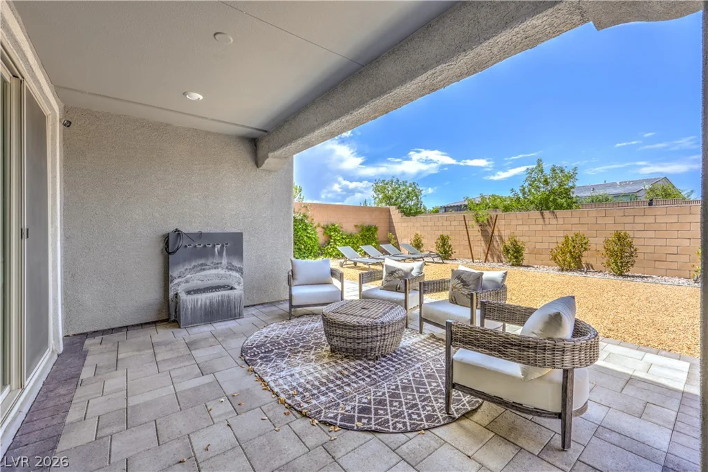 9952 Pine Trail, Las Vegas, NV 89166