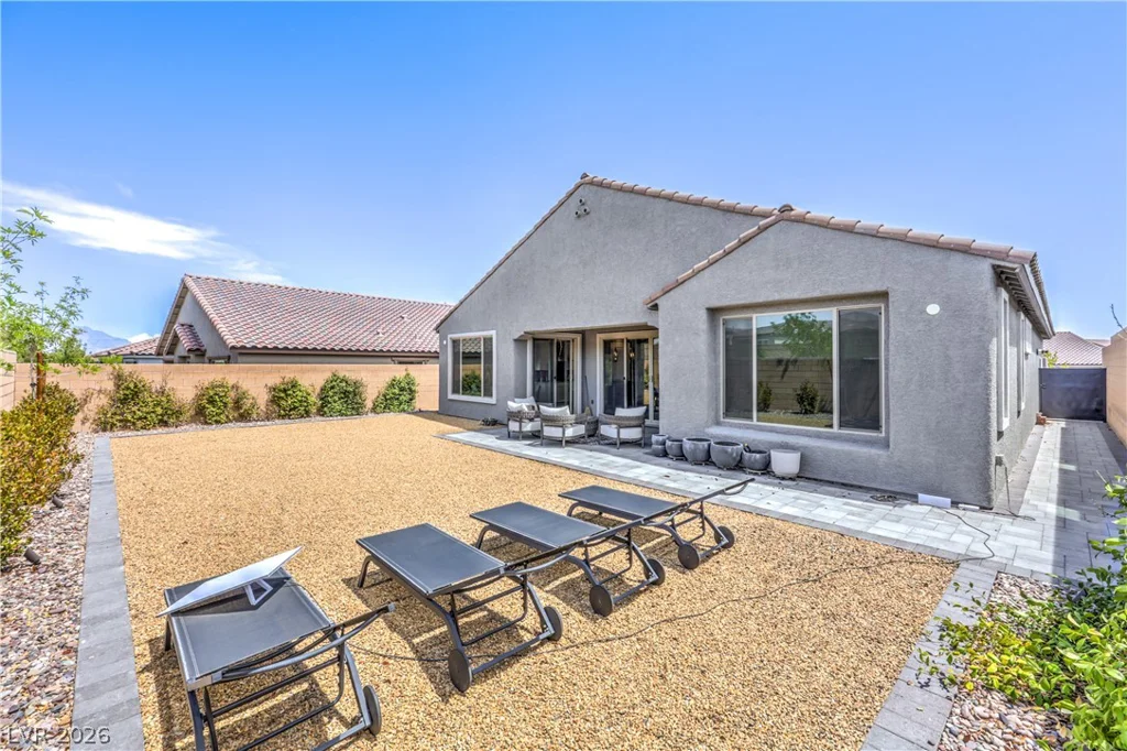 9952 Pine Trail, Las Vegas, NV 89166