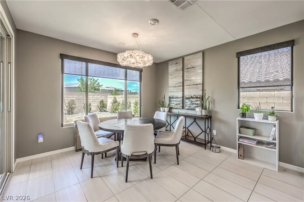 9952 Pine Trail, Las Vegas, NV 89166