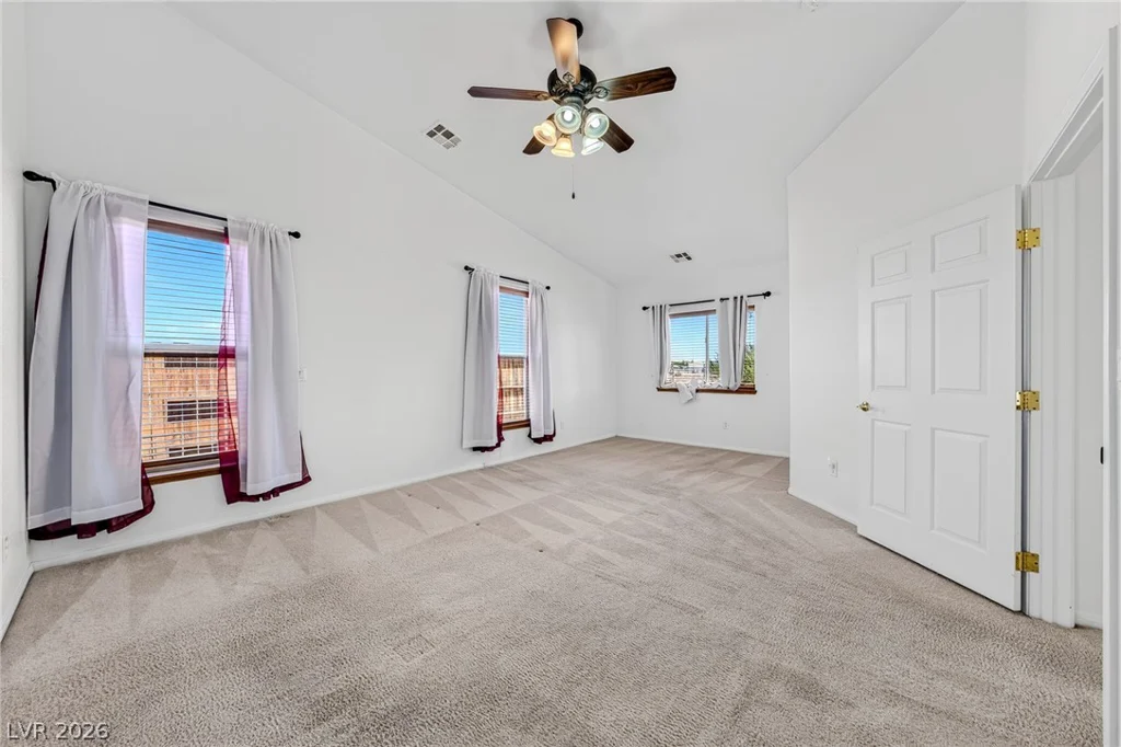 381 Kiowa, Pahrump, NV 89048