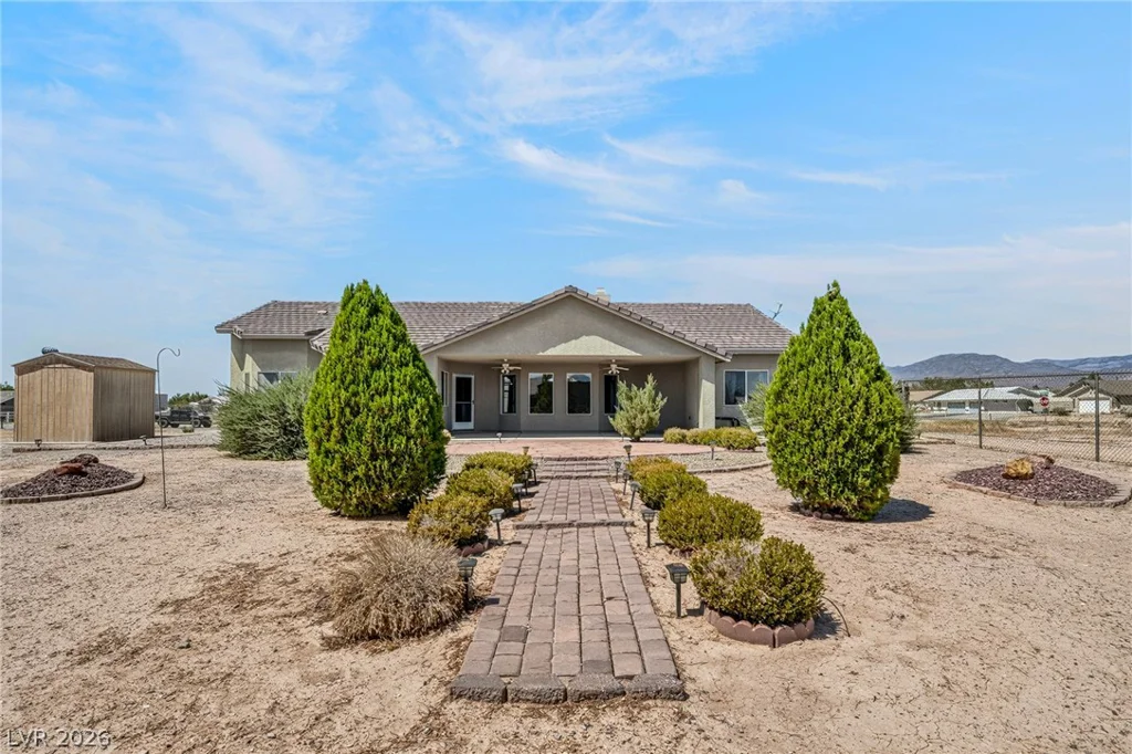 381 Kiowa, Pahrump, NV 89048