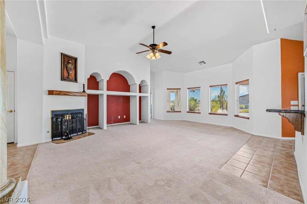 381 Kiowa, Pahrump, NV 89048