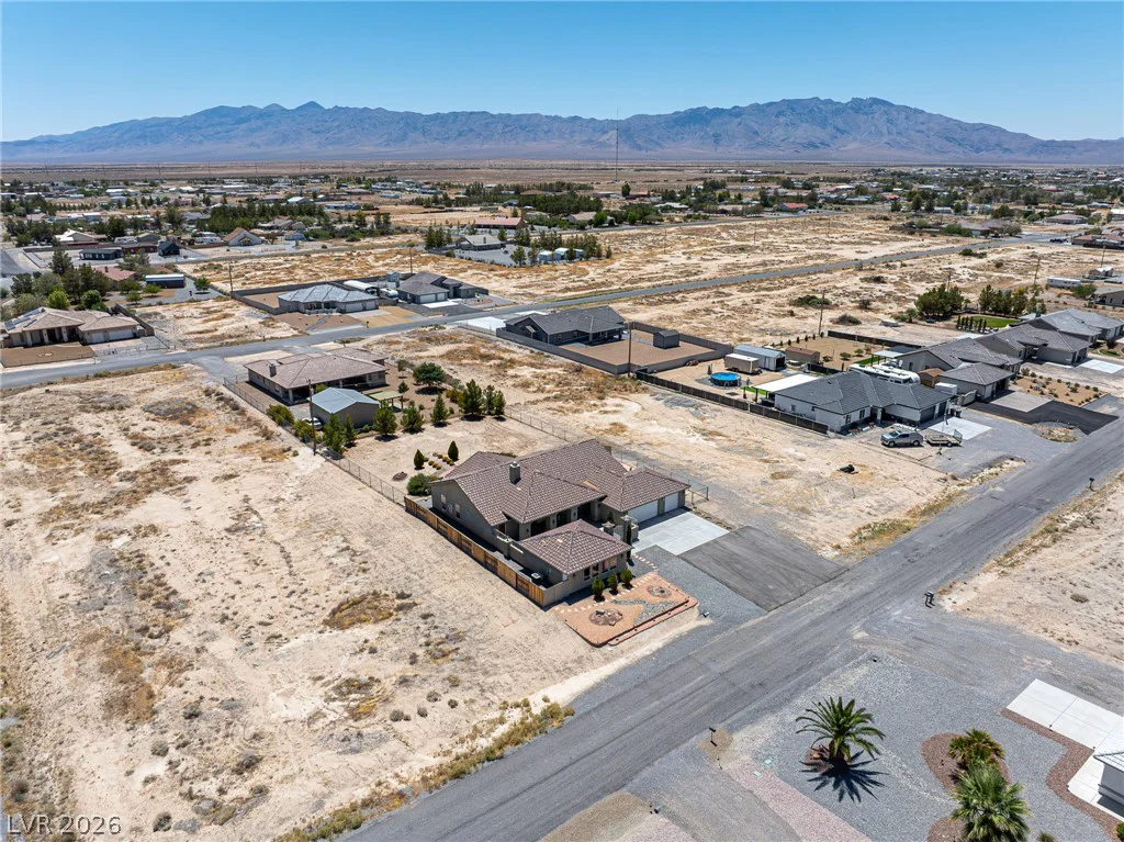 381 Kiowa, Pahrump, NV 89048